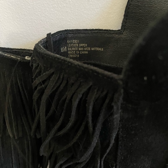 🖤sold🖤Isola Tavora Black Fringe Tall Wedge Boots Womens Size 8.5 - Picture 6 of 7